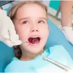 Niềng răng cho trẻ em có đau không? Mấy tuổi niềng là tốt nhất?