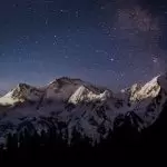 Giá bọc răng sứ răng cửa – Bảng giá chi tiết và ước tính chi phí bọc răng sứ